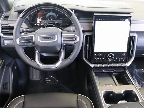 New 2025 GMC Acadia Denali w/ Super Cruise Package image 15