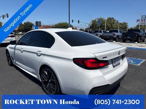 Used 2021 BMW M550i xDrive w/ Executive Package AWD/4WD image 3