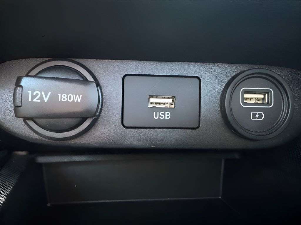 Used 2018 Chevrolet Colorado Z71 w/ Centennial Edition AWD/4WD image 28