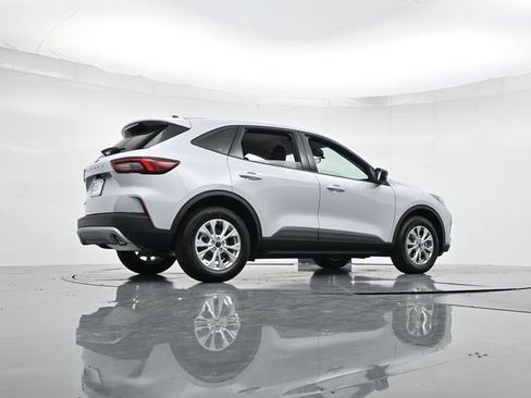 New 2026 Ford Escape Active image 31
