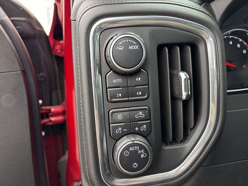 Used 2021 Chevrolet Silverado 1500 RST w/ Z71 Off-Road Package image 31