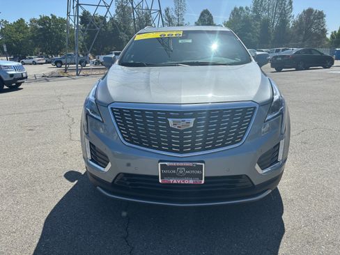 Used 2024 Cadillac XT5 Premium Luxury image 2