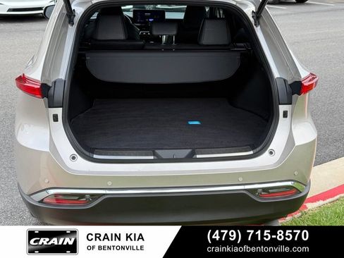 Used 2023 Toyota Venza Limited AWD/4WD image 30