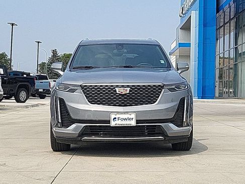 Used 2025 Cadillac XT6 Premium Luxury AWD/4WD image 3
