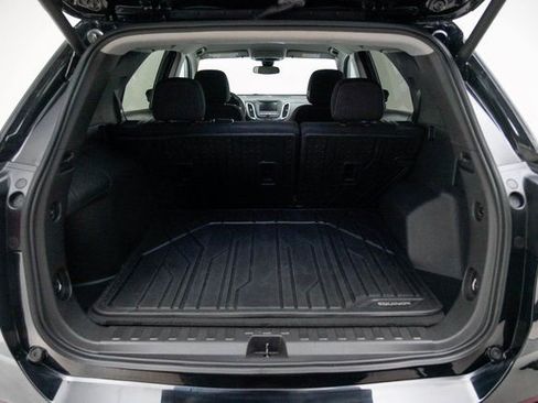 Used 2024 Chevrolet Equinox LT w/ LPO, Floor Liner Package image 9
