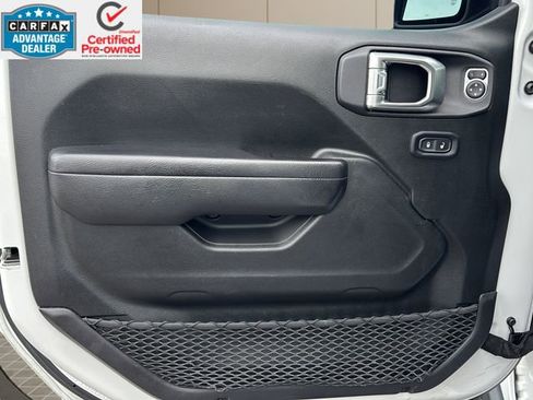 Certified 2022 Jeep Wrangler Unlimited Rubicon w/ Xtreme Recon 35" Tire Package image 15