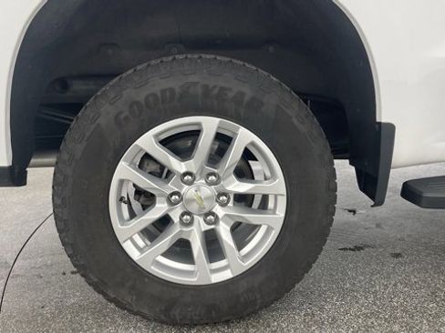 Used 2020 Chevrolet Silverado 1500 LT w/ All-Star Edition image 51