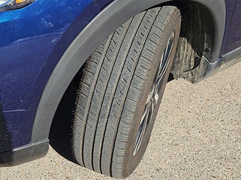 Used 2020 Nissan Kicks SV image 11