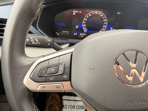 Certified 2024 Volkswagen Taos SE AWD/4WD image 23
