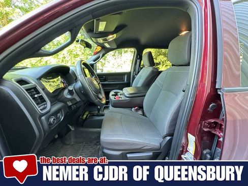 Used 2024 RAM 2500 Tradesman w/ Chrome Appearance Group AWD/4WD image 11