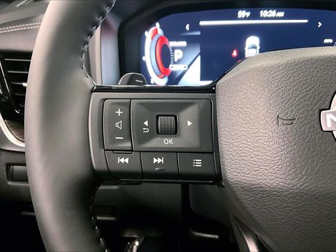 New 2025 Nissan Rogue Platinum w/ Tech Package AWD/4WD image 46