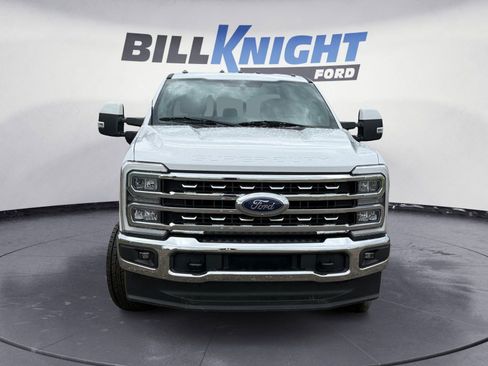 Used 2023 Ford F250 Lariat AWD/4WD image 8