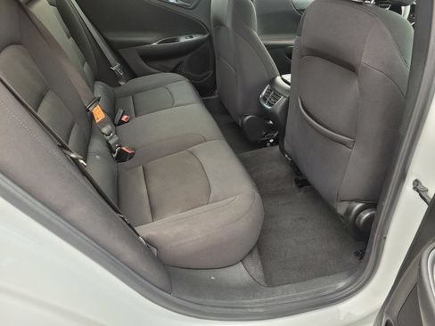 Used 2023 Chevrolet Malibu LT FWD image 11