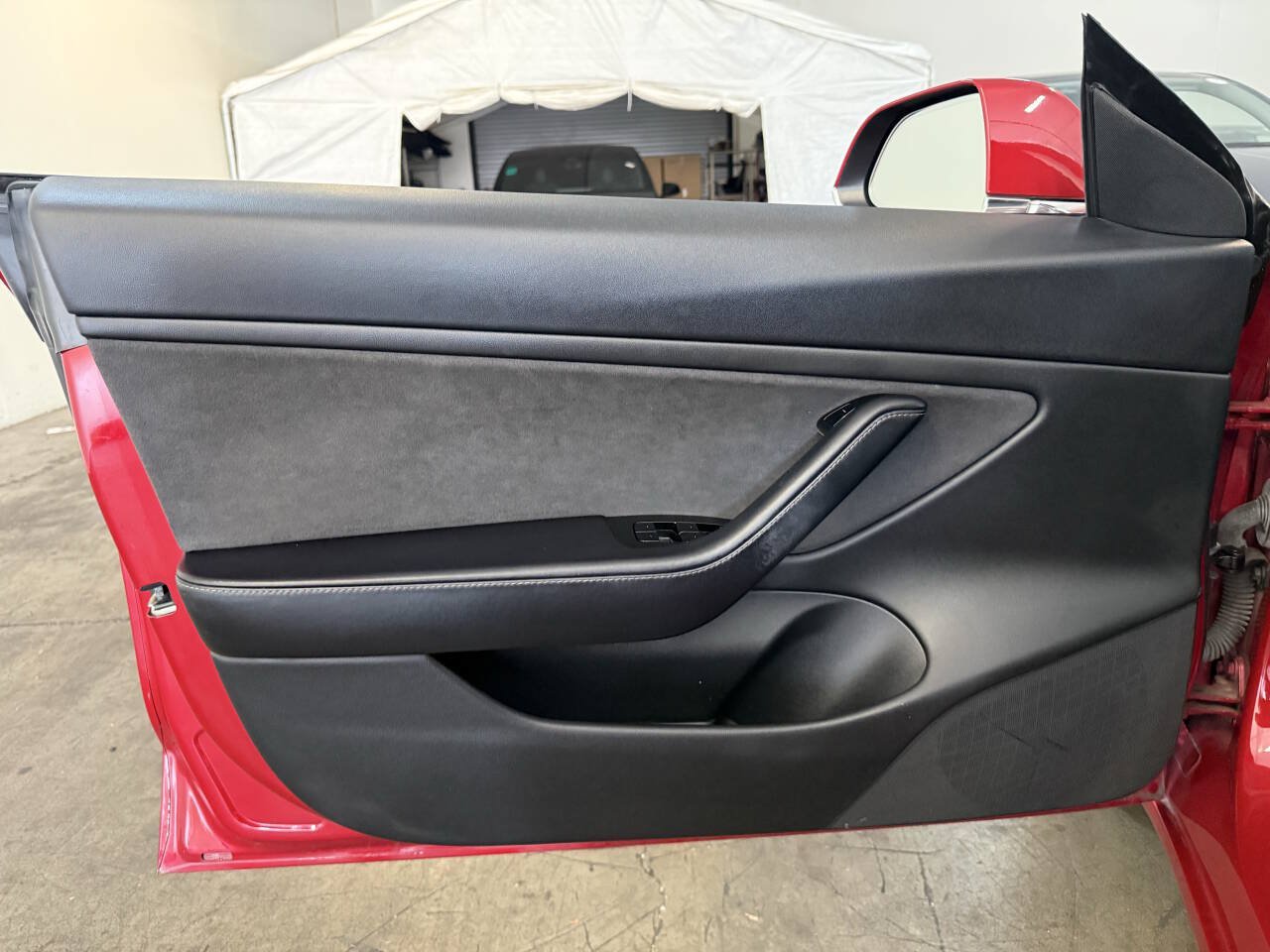 Used 2018 Tesla Model 3 Long Range AWD/4WD image 19