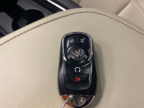 Used 2023 Buick Enclave Essence w/ Experience Buick Package image 32