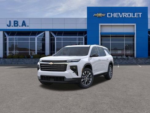 New 2026 Chevrolet Traverse LT w/ Sun and Wheel Package image 8