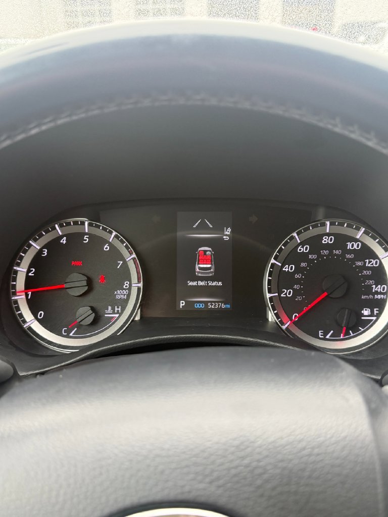 Used 2022 Toyota Highlander LE AWD/4WD image 36