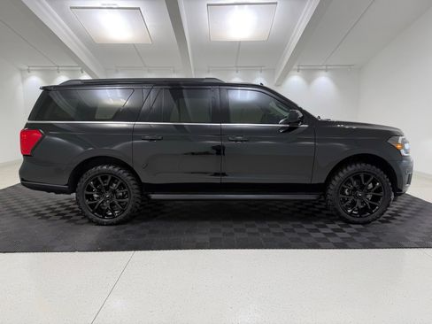 Used 2023 Ford Expedition Max XL AWD/4WD image 8
