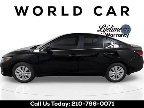 Certified 2025 Nissan Sentra S image 4