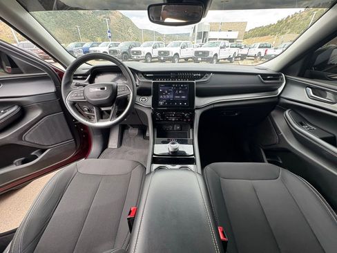 Used 2023 Jeep Grand Cherokee L Laredo w/ Luxury Tech Group I image 4