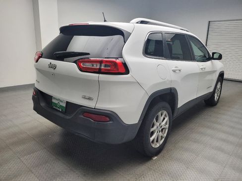 Used 2015 Jeep Cherokee Latitude AWD/4WD image 9