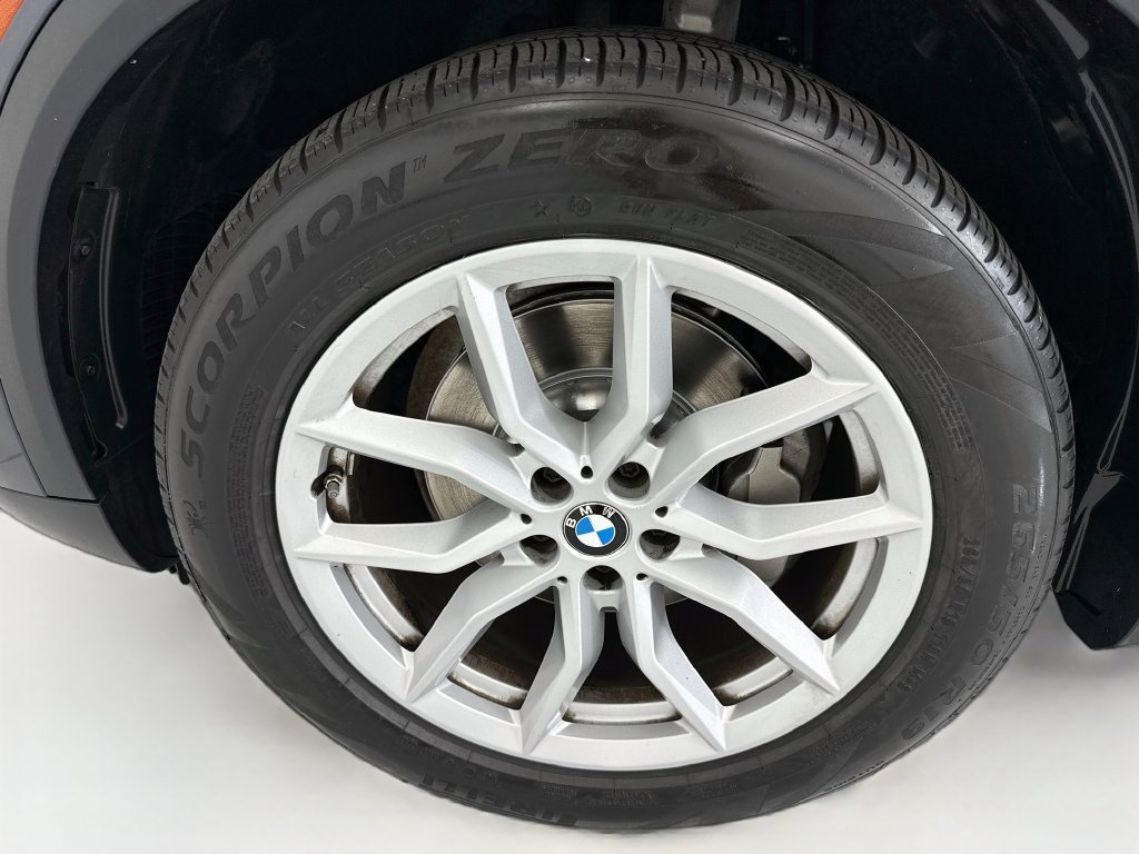 Used 2019 BMW X5 xDrive40i w/ Convenience Package AWD/4WD image 29