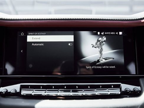 Used 2026 Rolls-Royce Cullinan AWD/4WD image 73