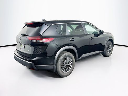 Used 2024 Nissan Rogue S AWD/4WD image 9