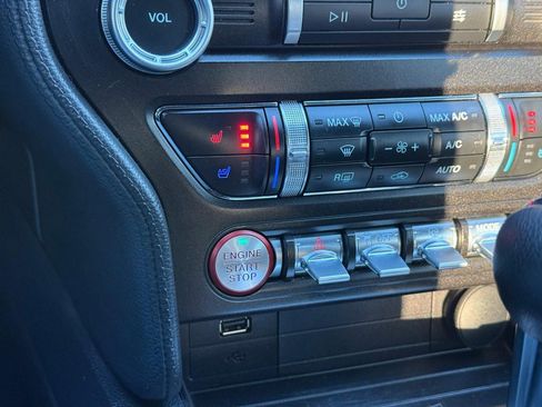 Used 2021 Ford Mustang Premium image 18