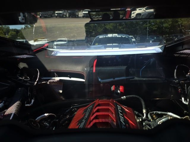 Used 2023 Chevrolet Corvette Stingray Preferred Cpe w/ Z51 Performance Package RWD image 24