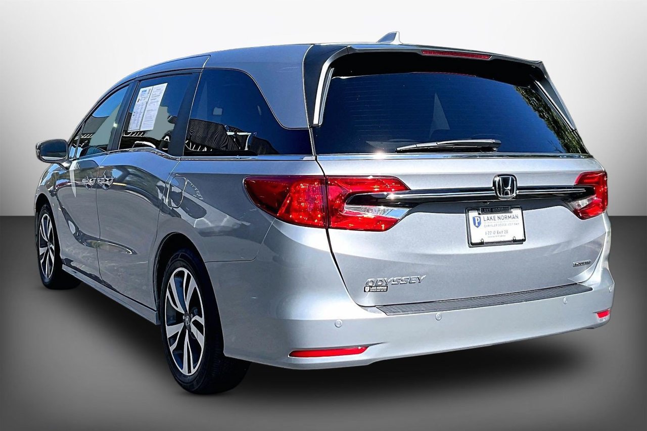 Used 2024 Honda Odyssey Touring image 6