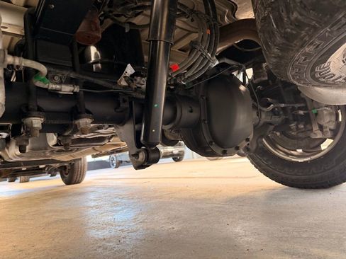 Used 2025 Ford F250 Lariat image 61