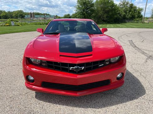 Used 2010 Chevrolet Camaro SS w/ LPO, Ground Effects Package RWD image 74
