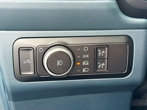 Used 2025 Ford Maverick Lobo AWD/4WD image 16