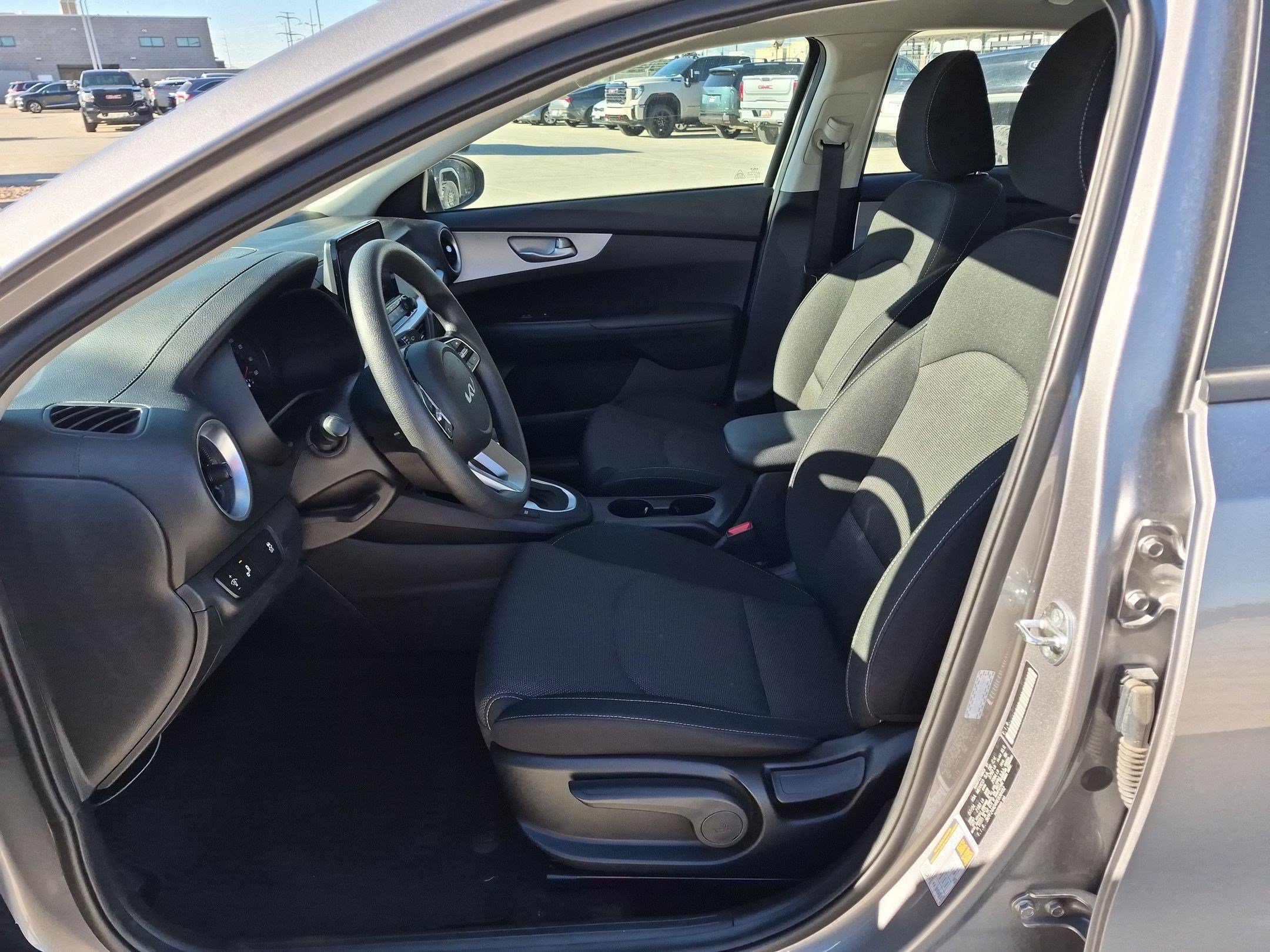 Certified 2024 Kia Forte LXS w/ LXS Technology Package FWD image 26