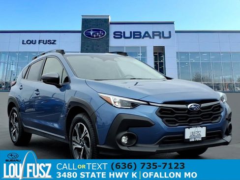 Used 2024 Subaru Crosstrek 2.0i Premium image 1