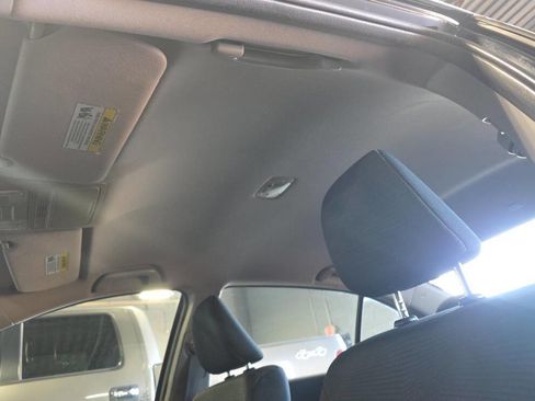 Used 2017 Honda Accord LX image 7