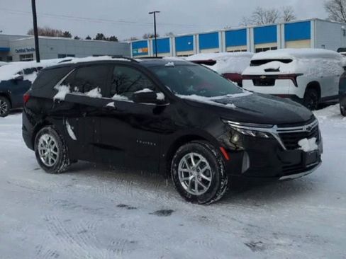 Certified 2022 Chevrolet Equinox LT image 2