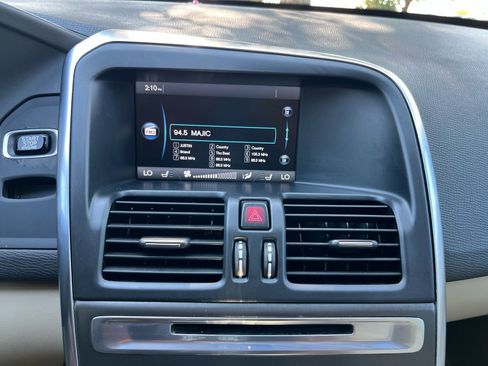 Used 2015 Volvo XC60 T5 Premier Plus image 24