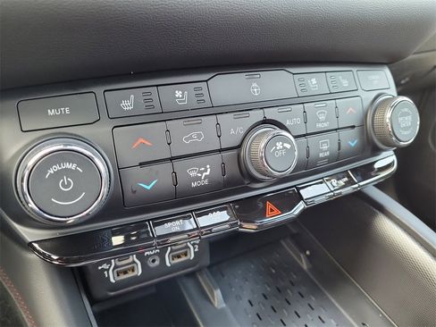 New 2026 Dodge Durango GT image 30