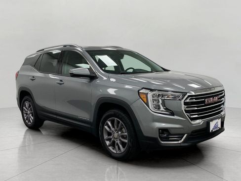 Used 2023 GMC Terrain SLT AWD/4WD image 1