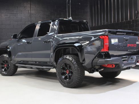 Used 2025 Toyota Tacoma TRD Pro image 12