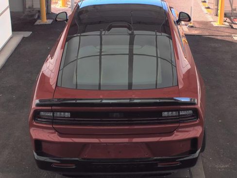 Used 2024 Dodge Charger Daytona Scat Pack w/ Plus Group image 5