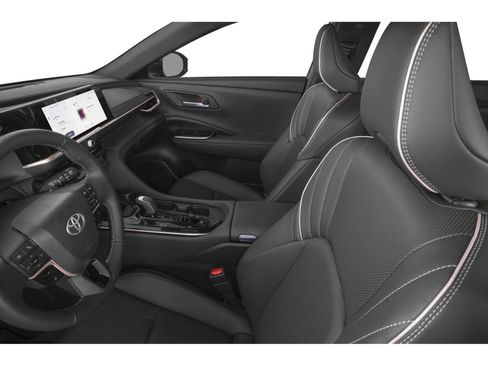 Certified 2025 Toyota Crown Signia Limited image 6