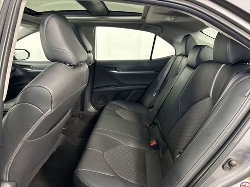 Used 2019 Toyota Camry XSE FWD image 23