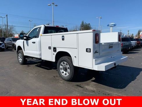 New 2024 Ford F350 XLT w/ FX4 Off-Road Package image 4