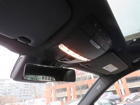 Certified 2022 Mercedes-Benz GLC 300 4MATIC image 19