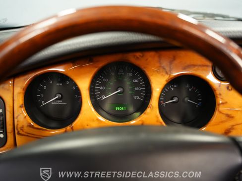Used 2001 Jaguar XK8 Convertible image 40
