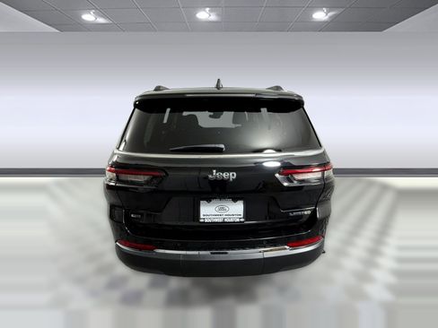 Used 2023 Jeep Grand Cherokee L Limited RWD image 10