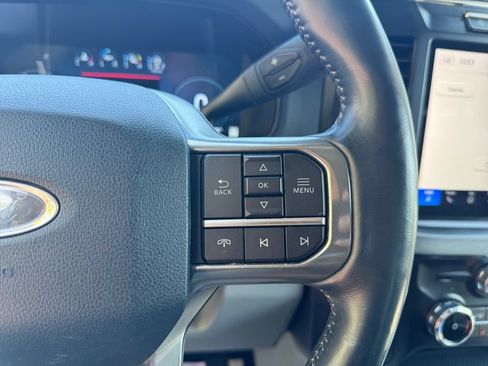 Used 2023 Ford F350 Limited AWD/4WD image 21